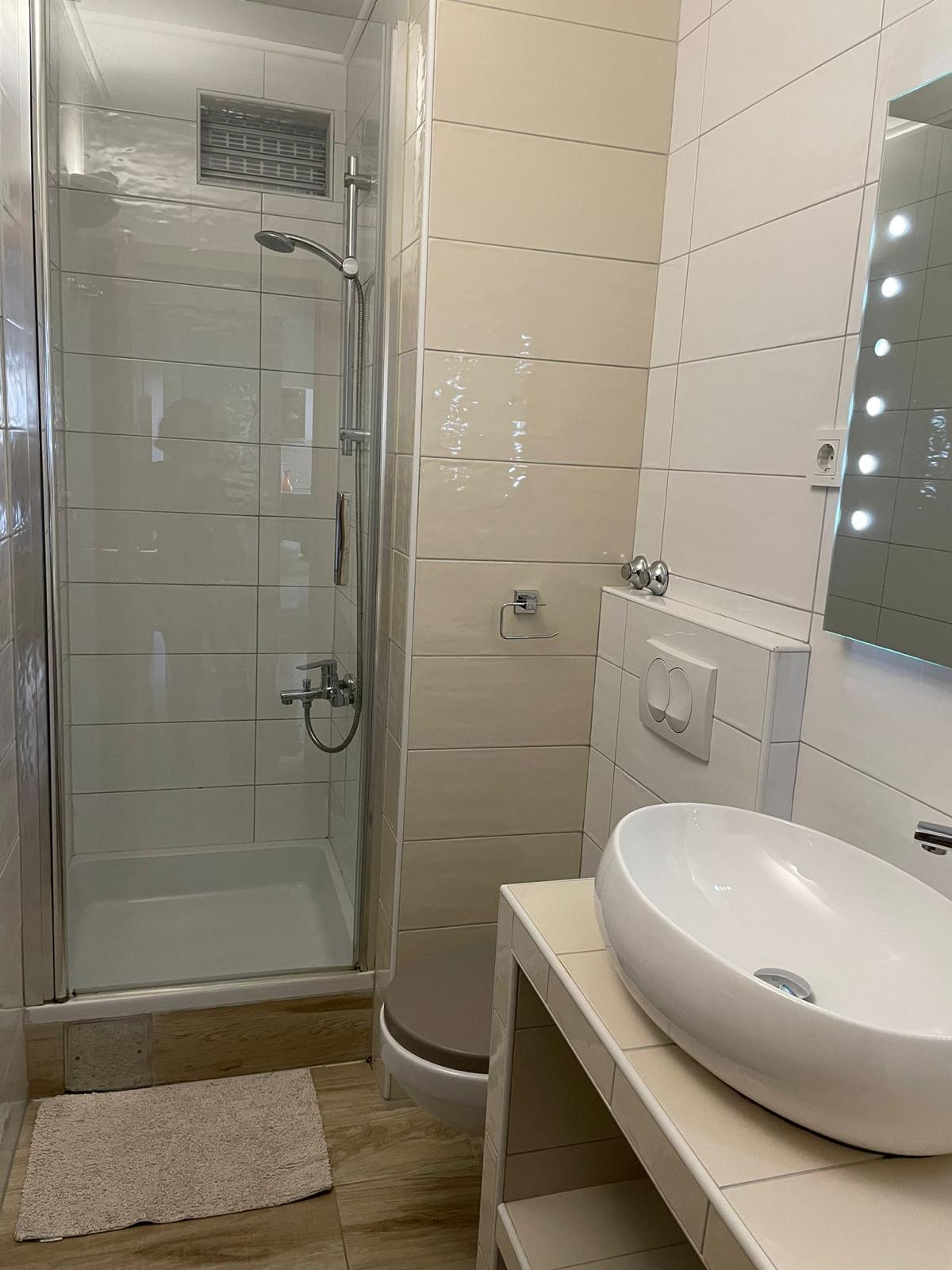 dvosobni-apartman-4 dvosobni-apartman-4